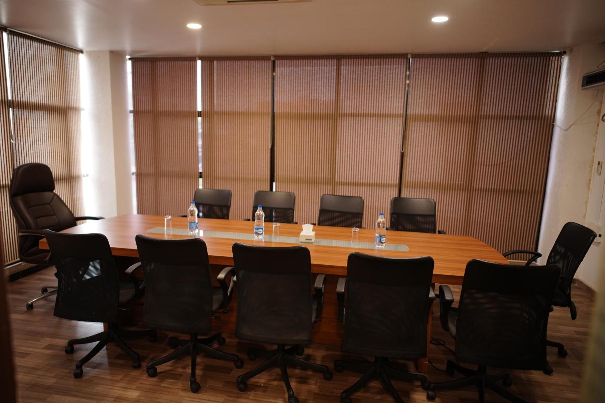 Four N Square Residency Hotel Палакад Екстериор снимка