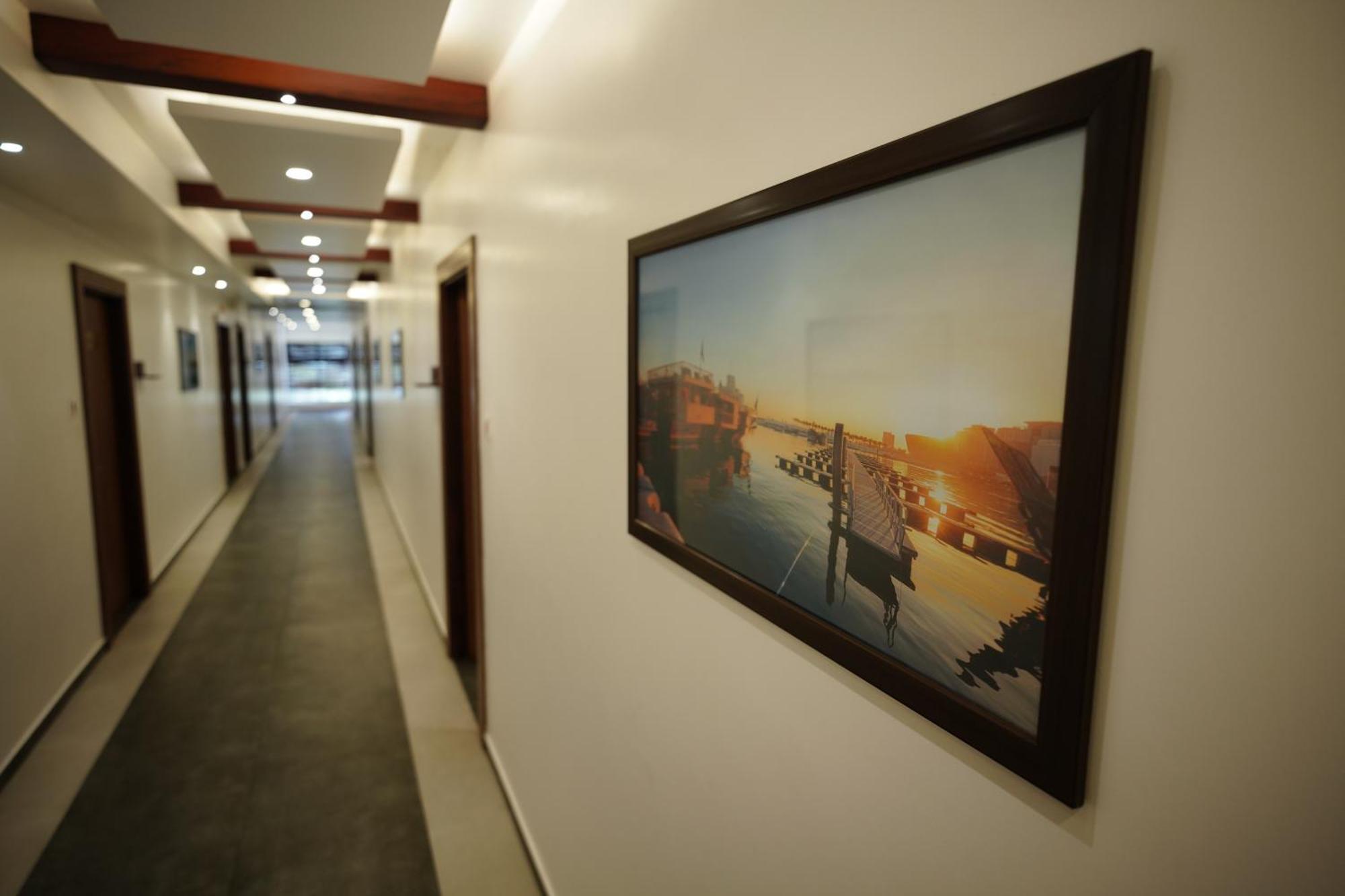 Four N Square Residency Hotel Палакад Екстериор снимка